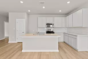 13621 Gray Landing Dr, Elgin, TX 78621 - Photo 8