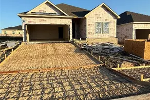 13621 Gray Landing Dr, Elgin, TX 78621 - Photo 2