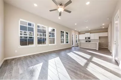 1015 Vista View Drive #2101, Georgetown, TX 78626 - Photo 2