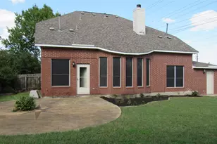 2033 Creole Dr, Austin, TX 78727 - Photo 12