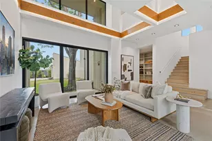 5001 Lynnwood St, Austin, TX 78756 - Photo 2