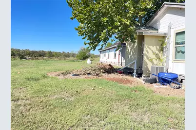 12212 Ballerstedt Road, Elgin, TX 78621 - Photo 28