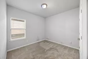 225 Unforgiven Ln, Jarrell, TX 76537 - Photo 20
