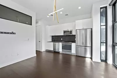 800 Embassy Drive #523, Austin, TX 78702 - Photo 6