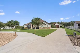 104 Highland Spring Ln, Georgetown, TX 78633 - Photo 8