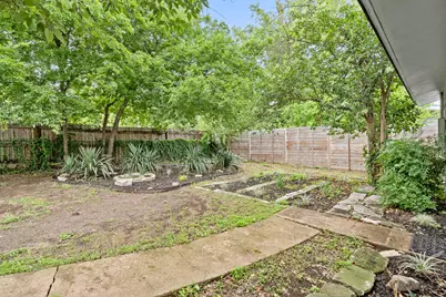 1422 Yorkshire Drive, Austin, TX 78723 - Photo 26