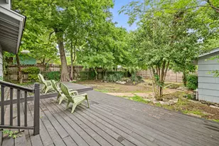 1422 Yorkshire Dr, Austin, TX 78723 - Photo 24