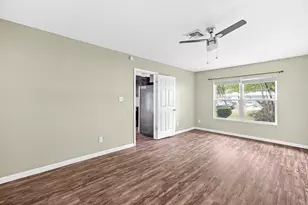1422 Yorkshire Dr, Austin, TX 78723 - Photo 12