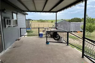 351 Co Rd 207, Burnet, TX 78611 - Photo 14