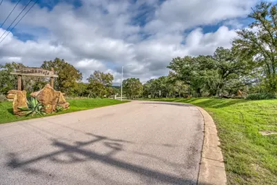 118 E Wranglers Way Way, Burnet, TX 78611 - Photo 2