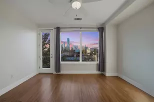 1801 E 2nd St, Austin, TX 78702 - Photo 18