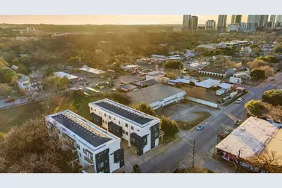 1801 E 2nd Street #2, Austin, TX 78702 - Photo 32