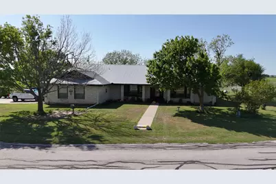 111 Lund Road, Elgin, TX 78621 - Photo 8