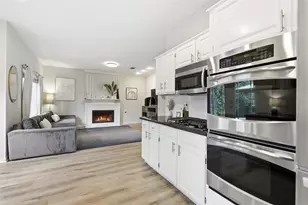 6500 Walebridge Ln, Austin, TX 78739 - Photo 6