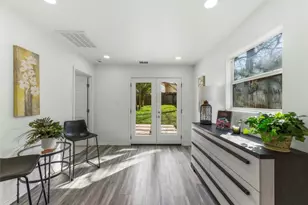 7309 Blessing Ave, Austin, TX 78752 - Photo 10