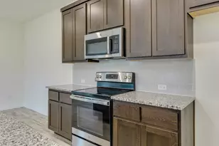 619 Parkline Dr, Georgetown, TX 78626 - Photo 12