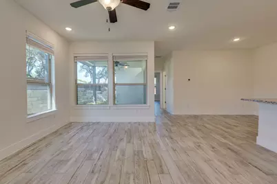 619 Parkline Drive, Georgetown, TX 78626 - Photo 4