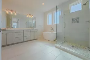 25829 Case Ln, Spicewood, TX 78669 - Photo 26