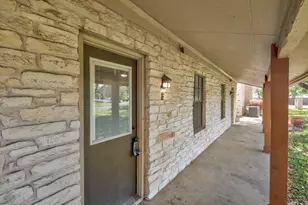 204 Northwest Dr, Round Rock, TX 78664 - Photo 14