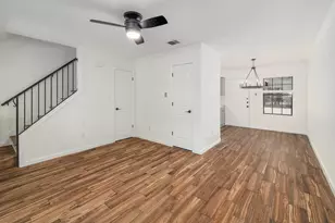 204 Northwest Dr, Round Rock, TX 78664 - Photo 2