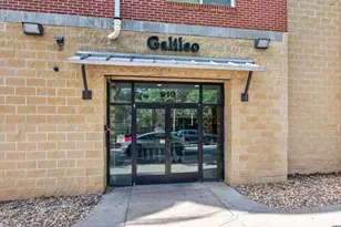 910 W 25th St, Austin, TX 78705 - Photo 1