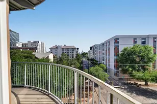 910 W 25th St, Austin, TX 78705 - Photo 20