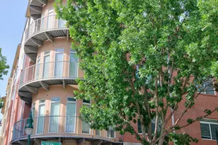 910 W 25th St, Austin, TX 78705 - Photo 2