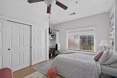 910 W 25th Street #406, Austin, TX 78705 - Photo 8