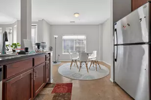 910 W 25th St, Austin, TX 78705 - Photo 26