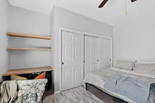 910 W 25th St, Austin, TX 78705 - Photo 30
