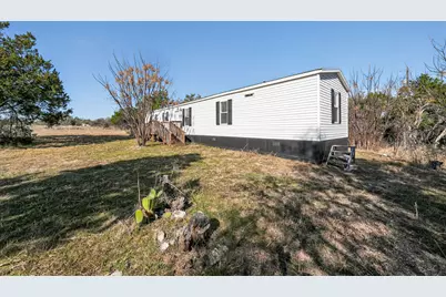 421 S Bear Creek Road, Liberty Hill, TX 78642 - Photo 4