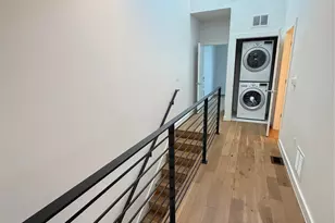 2002 E 7th St, Austin, TX 78702 - Photo 6