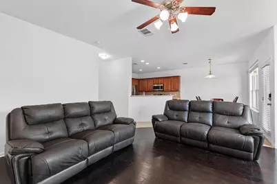1117 Cockrill Court, Hutto, TX 78634 - Photo 16