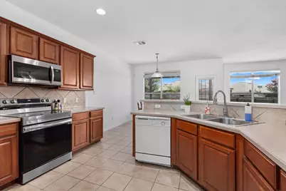 1117 Cockrill Court, Hutto, TX 78634 - Photo 8