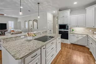 3914 Park Meadow Ln, Bryan, TX 77802 - Photo 18
