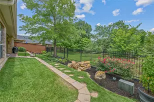 3914 Park Meadow Ln, Bryan, TX 77802 - Photo 34