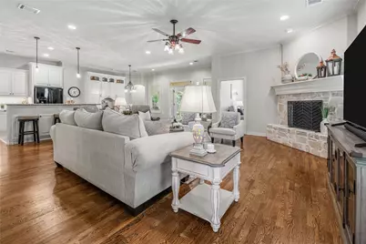 3914 Park Meadow Lane, Bryan, TX 77802 - Photo 4