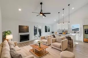 3405 Dunliegh Dr, Austin, TX 78745 - Photo 4