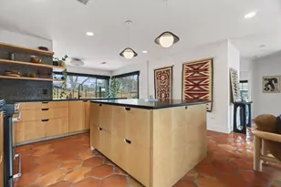 1712 Giles St, Austin, TX 78722 - Photo 8