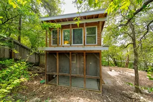 8200 Wavertree Ct, Austin, TX 78745 - Photo 2
