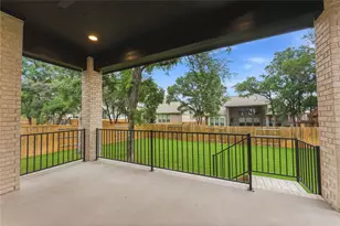 201 Brewer St, Kyle, TX 78640 - Photo 24