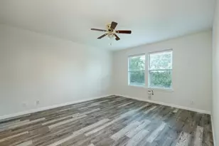 4620 Acers Ln, Austin, TX 78725 - Photo 8