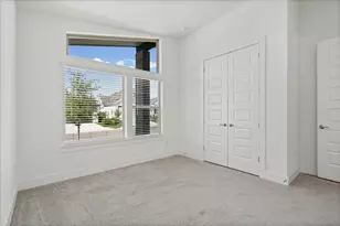 9704 Boathouse Dr, Austin, TX 78744 - Photo 14
