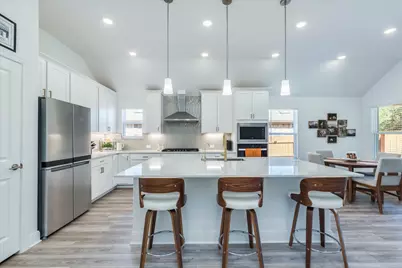 286 Muddy Creek Way, Kyle, TX 78640 - Photo 4