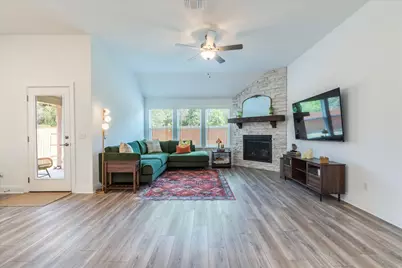 286 Muddy Creek Way, Kyle, TX 78640 - Photo 10