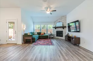 286 Muddy Crk Wy, Kyle, TX 78640 - Photo 10