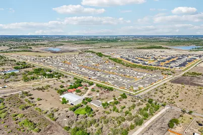 754 Williamson Road #B, Niederwald, TX 78640 - Photo 2