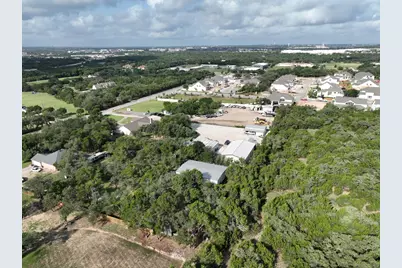 102 County Road 180, Leander, TX 78641 - Photo 4