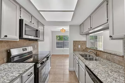 512 Eberhart Lane #203, Austin, TX 78745 - Photo 10