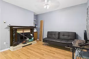 2901 San Jacinto Blvd, Austin, TX 78705 - Photo 2